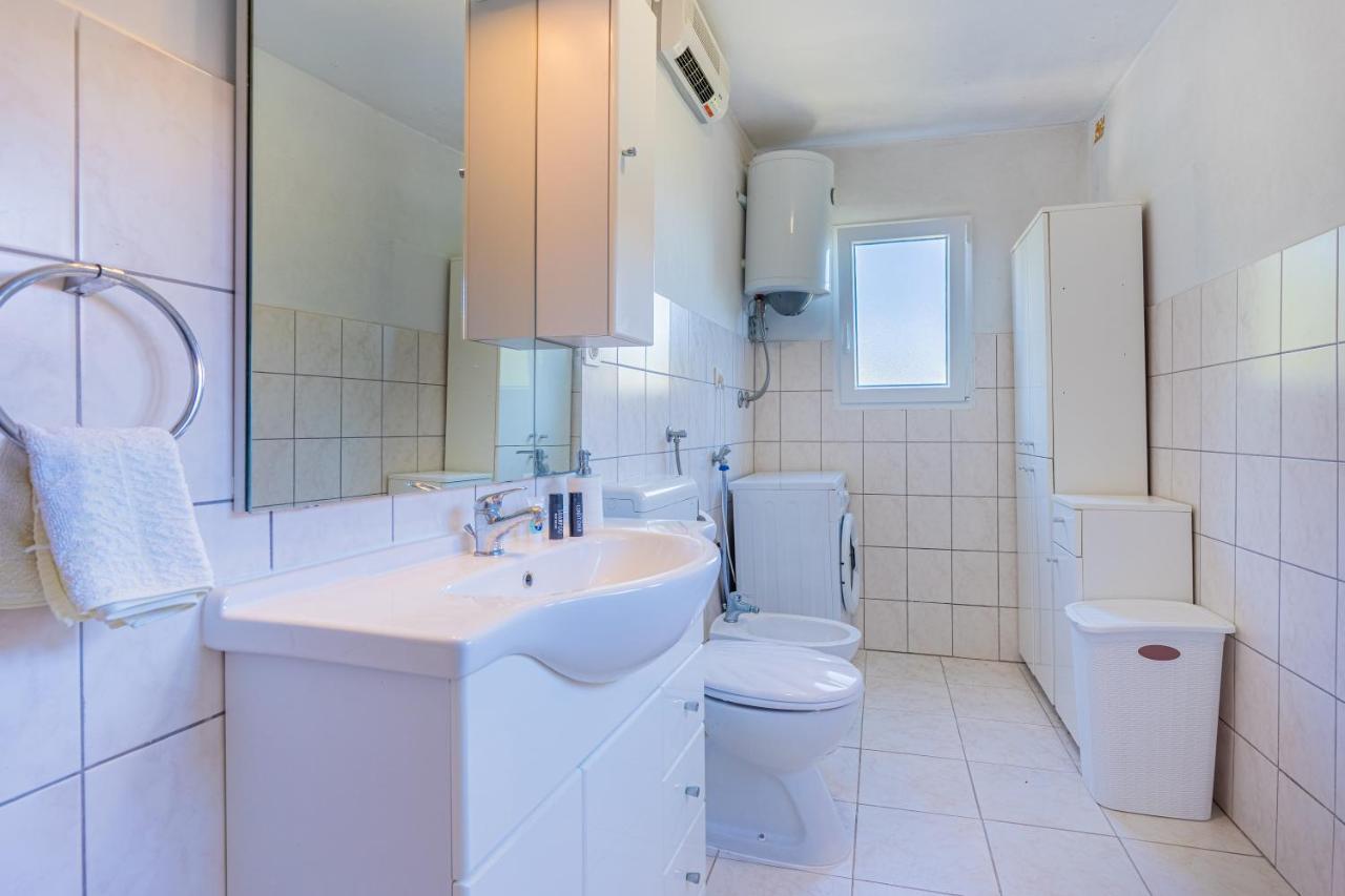 Appartement Valun1 Valun