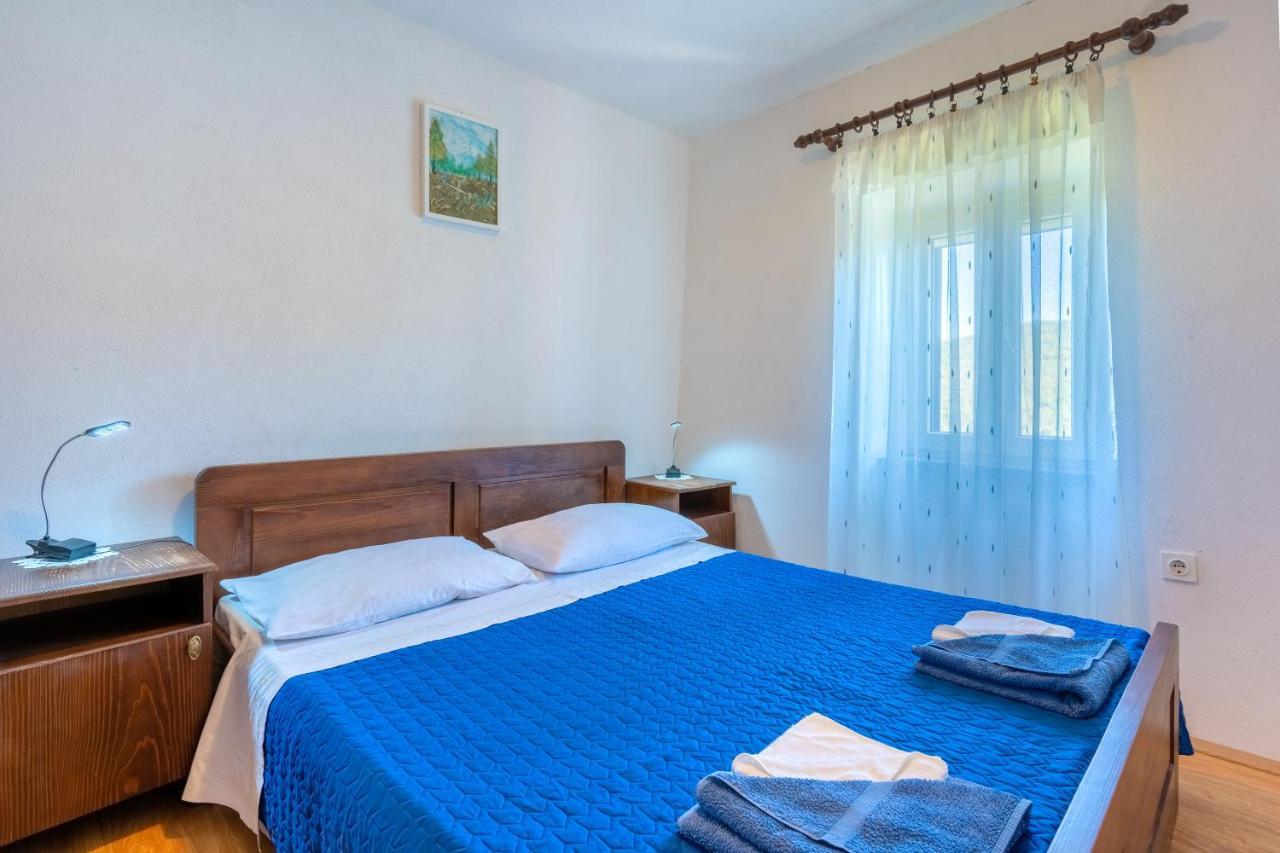 Valun1 Appartement *